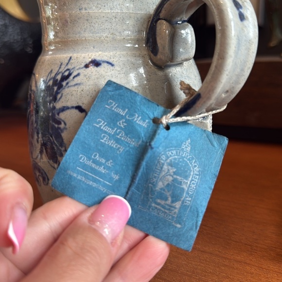 SCHIPPER pottery jug signed handmade, and then hand painted - Picture 5 of 6